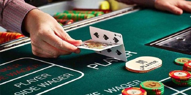 Luật chơi Baccarat đơn giản, thu hút hội viên